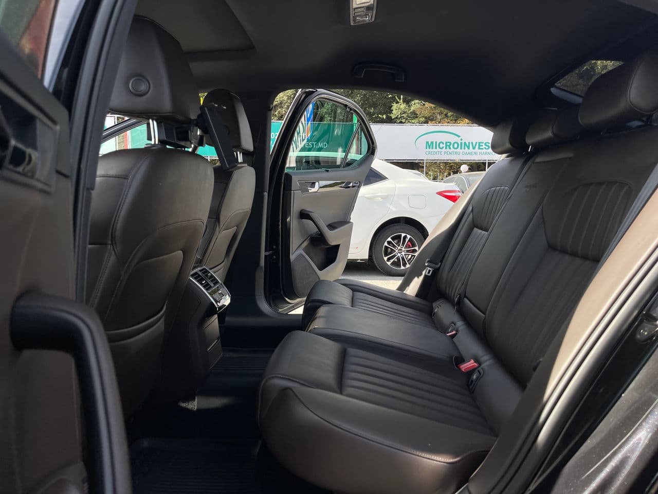 Skoda Superb 2018 — Миниатюра 22
