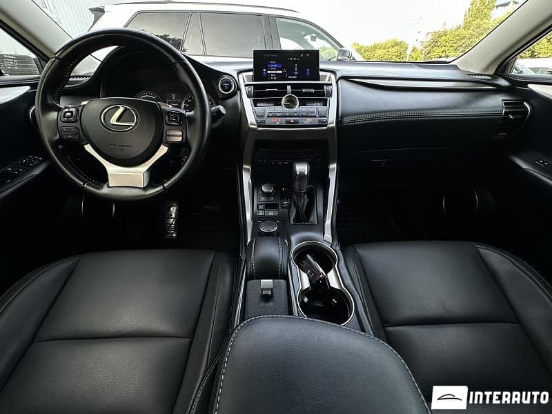 2016 Lexus NX 300H — Miniatură 7