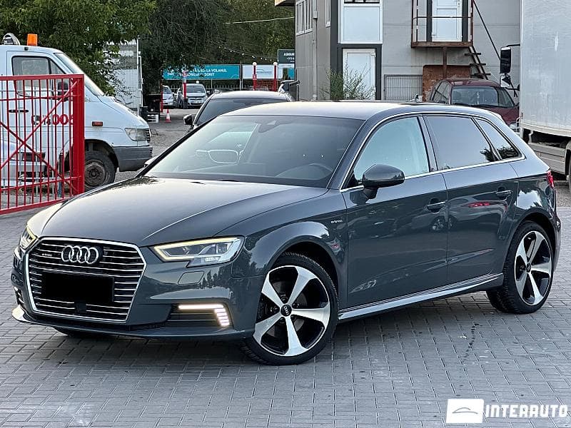 2016 Audi A3 E-tron — Miniatură 3