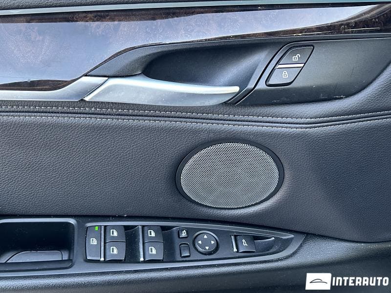 BMW X5 3.5i 2015 — Миниатюра 7