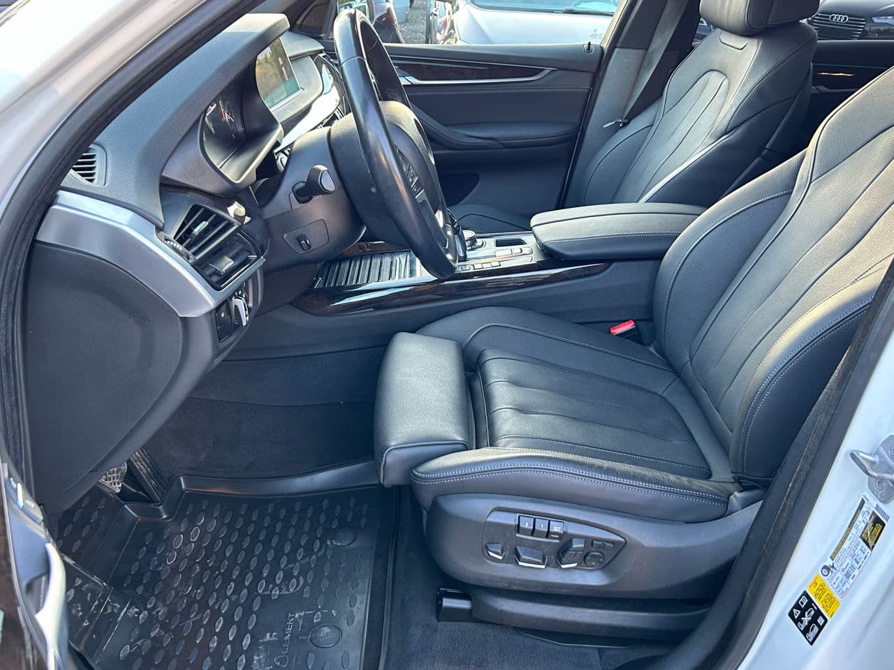 BMW X5 3.5i 2015 — Миниатюра 8