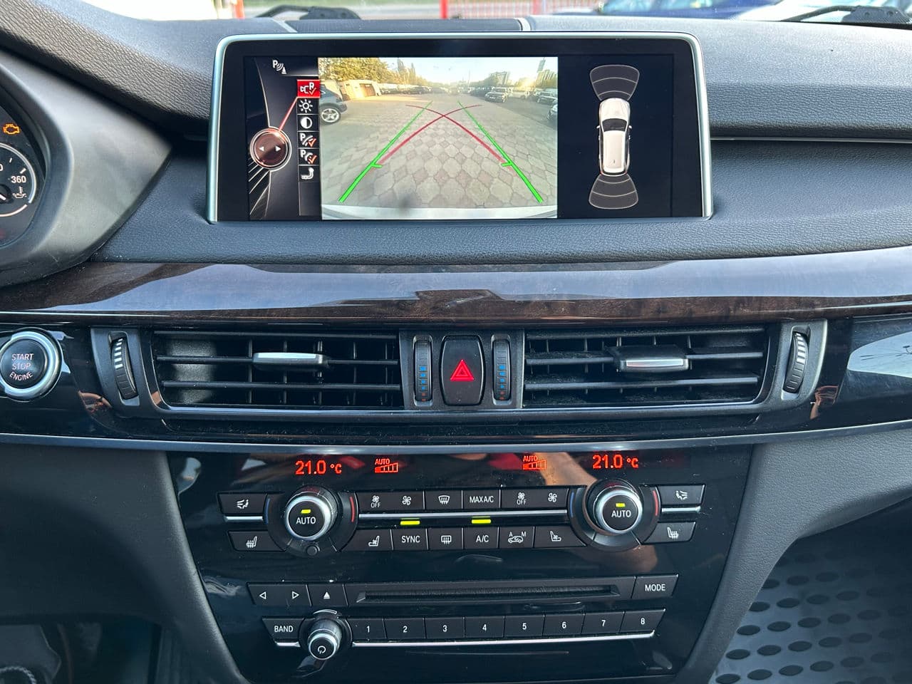 BMW X5 3.5i 2015 — Миниатюра 14