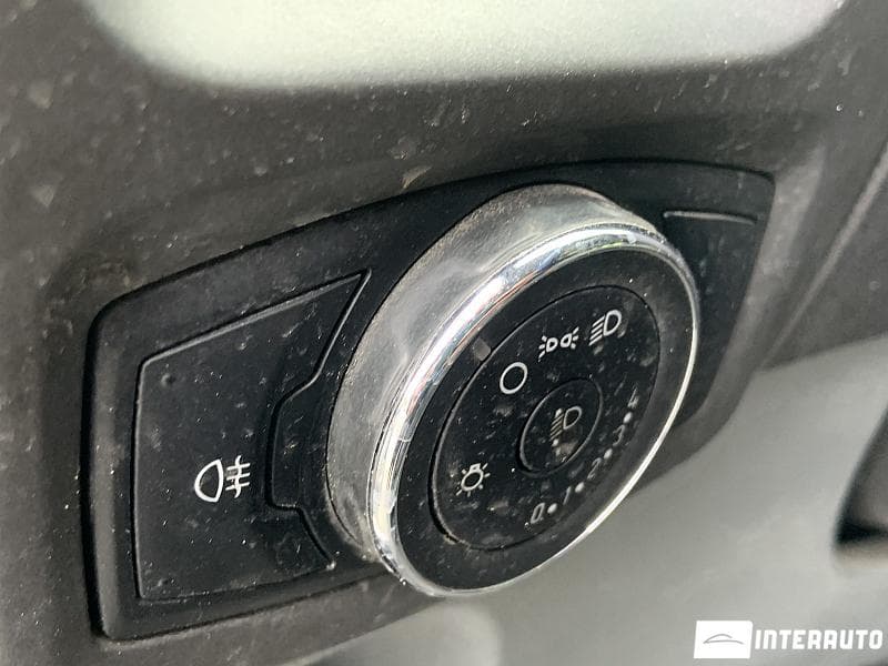 2015 Ford Transit — Miniatură 8