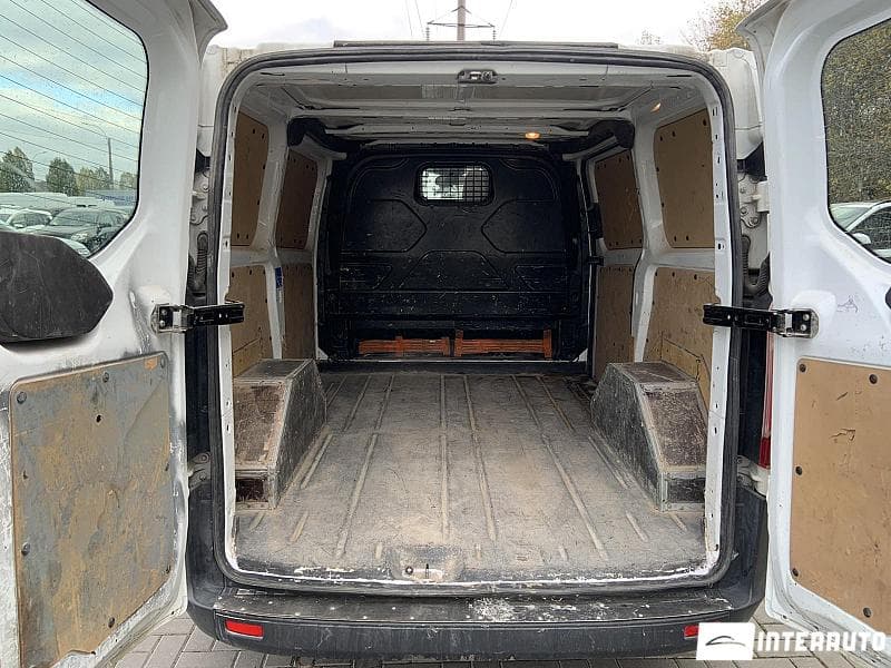 2015 Ford Transit — Miniatură 5