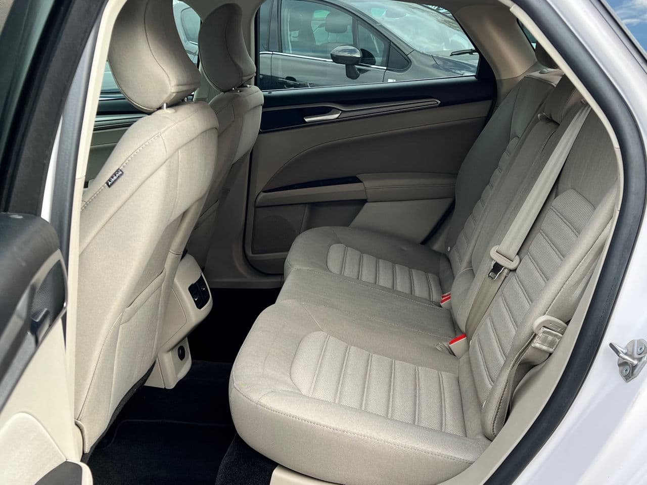 Ford Fusion 2017 — Миниатюра 15