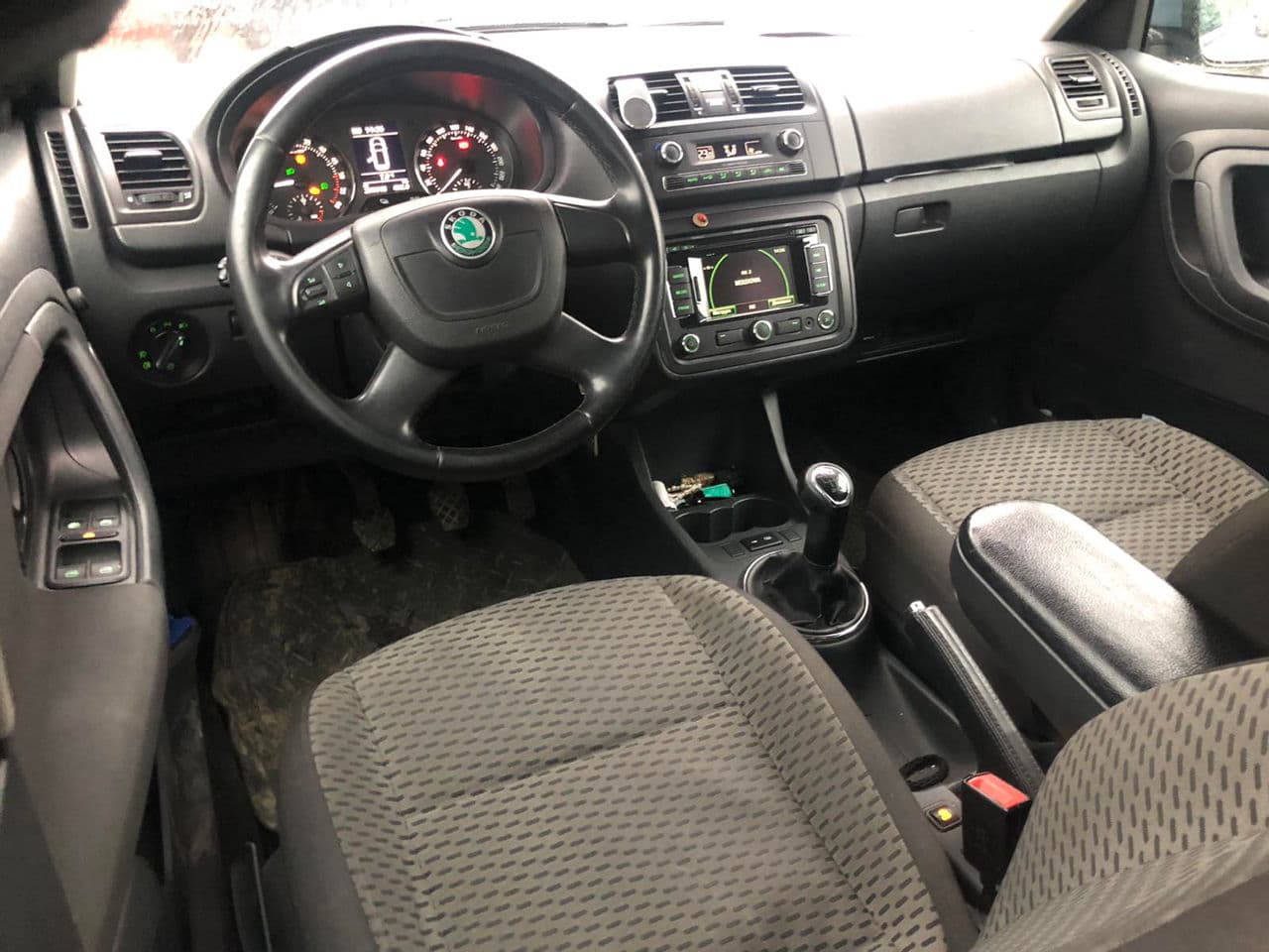 2010 Skoda Fabia — Miniatură 9