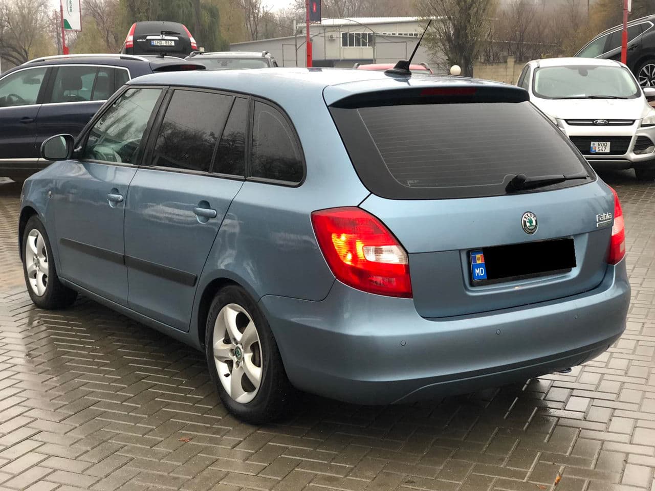 2010 Skoda Fabia — Miniatură 6