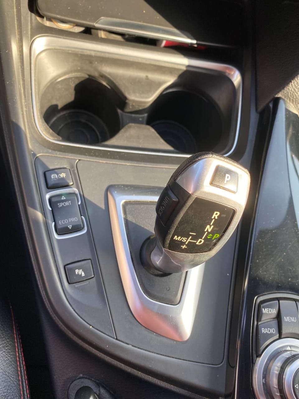 2012 BMW 320 — Miniatură 13