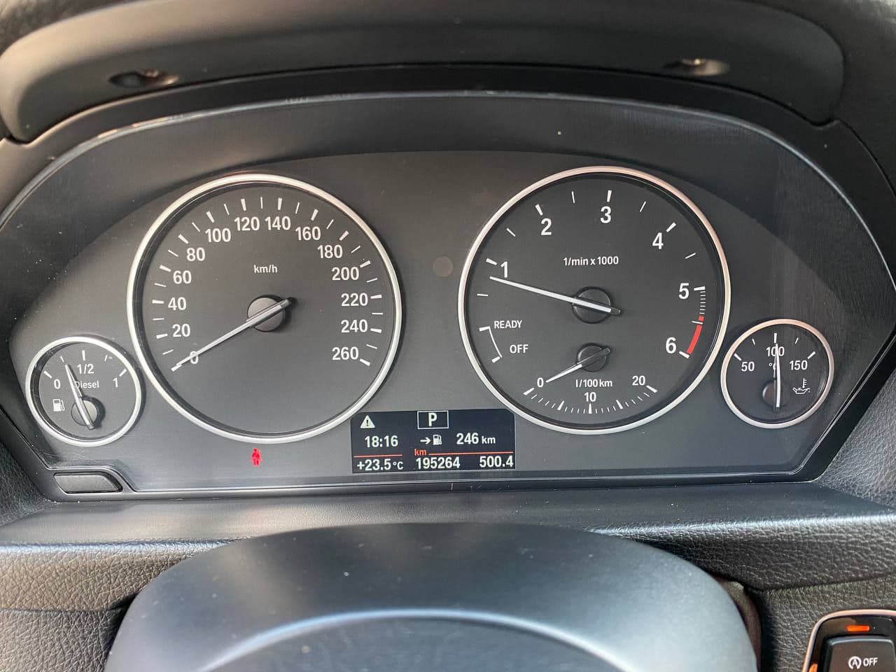 2012 BMW 320 — Miniatură 9