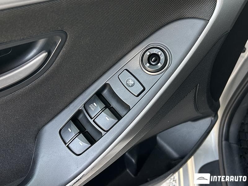 2017 Hyundai i30 — Miniatură 6