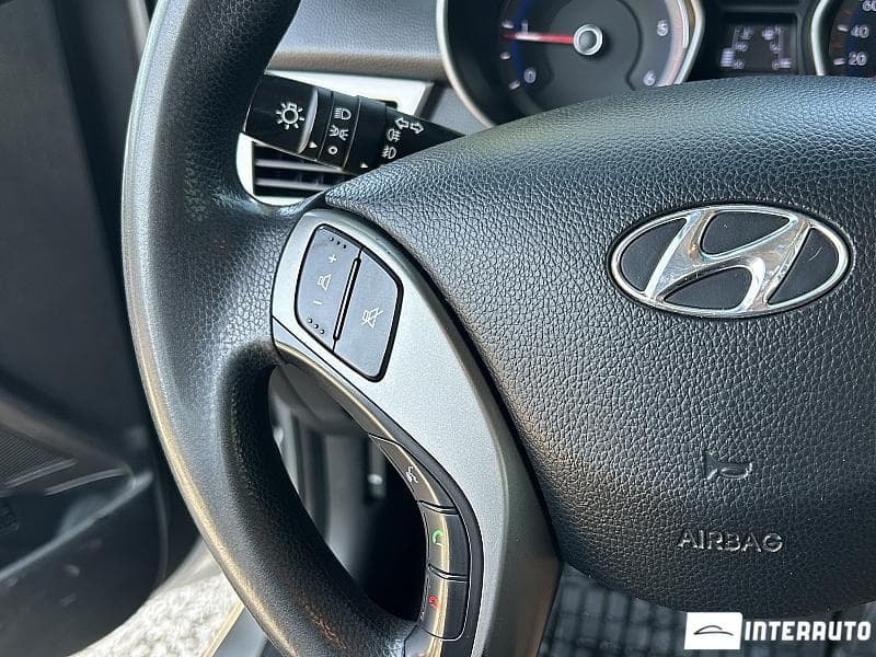 2017 Hyundai i30 — Miniatură 8