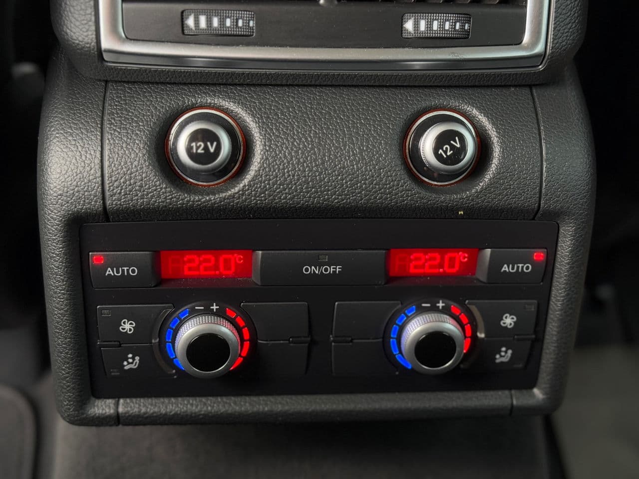 Audi Q7 2012 — Миниатюра 22