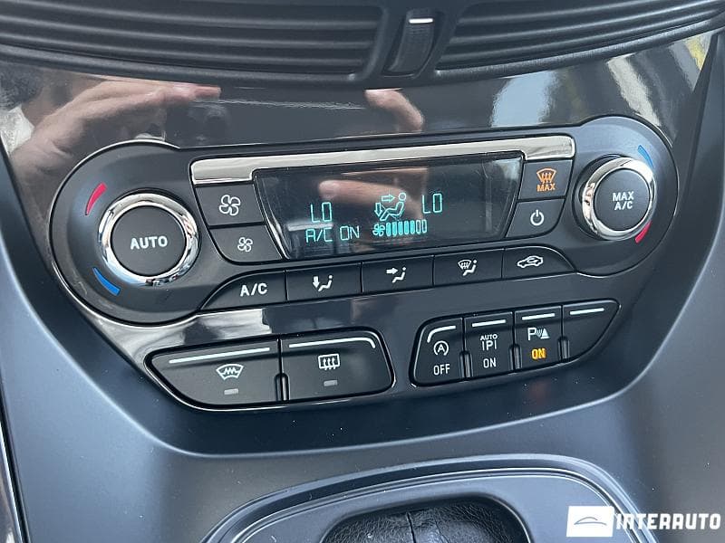 2014 Ford Kuga — Miniatură 13