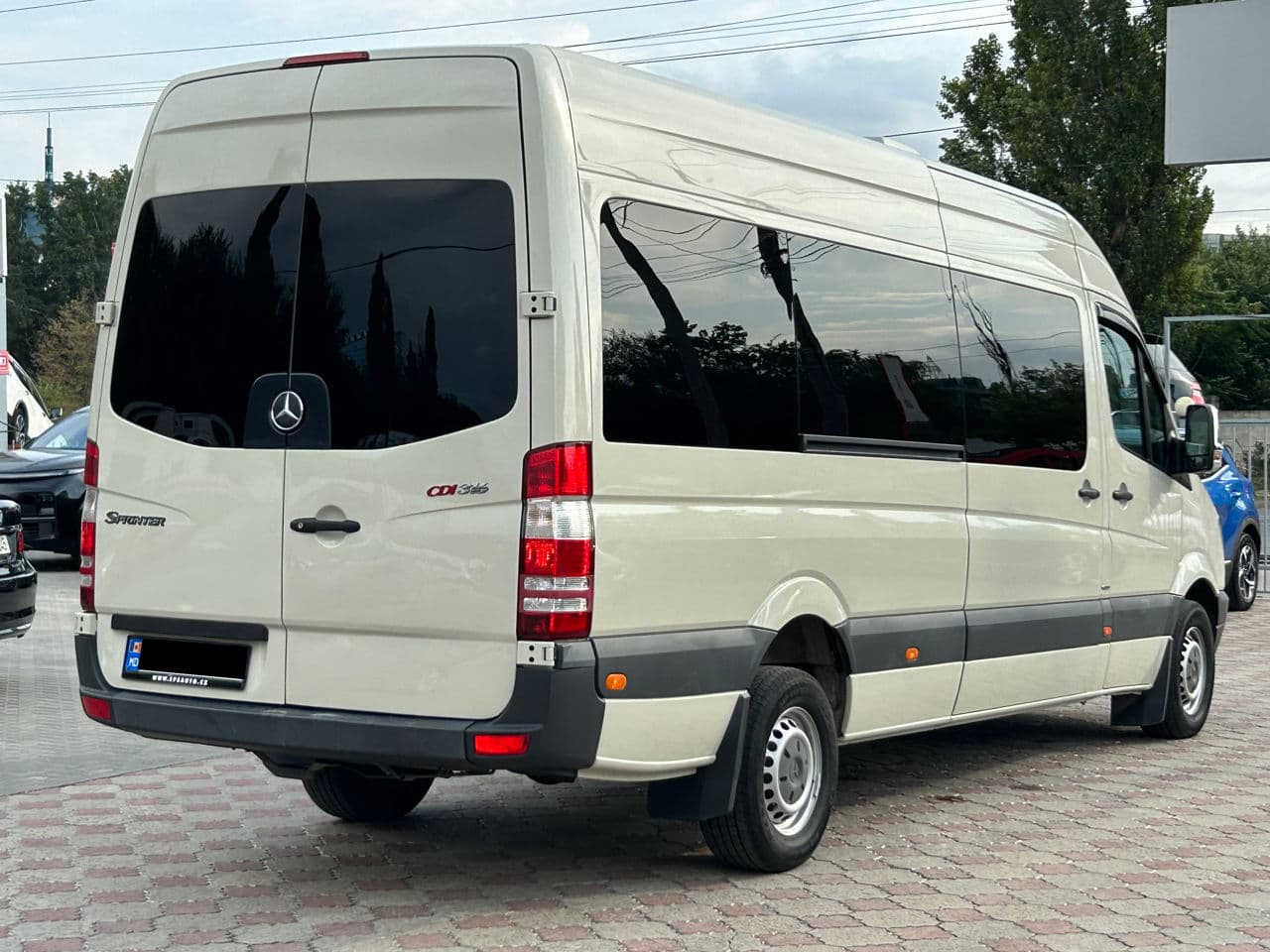 2013 Mercedes Sprinter — Miniatură 3