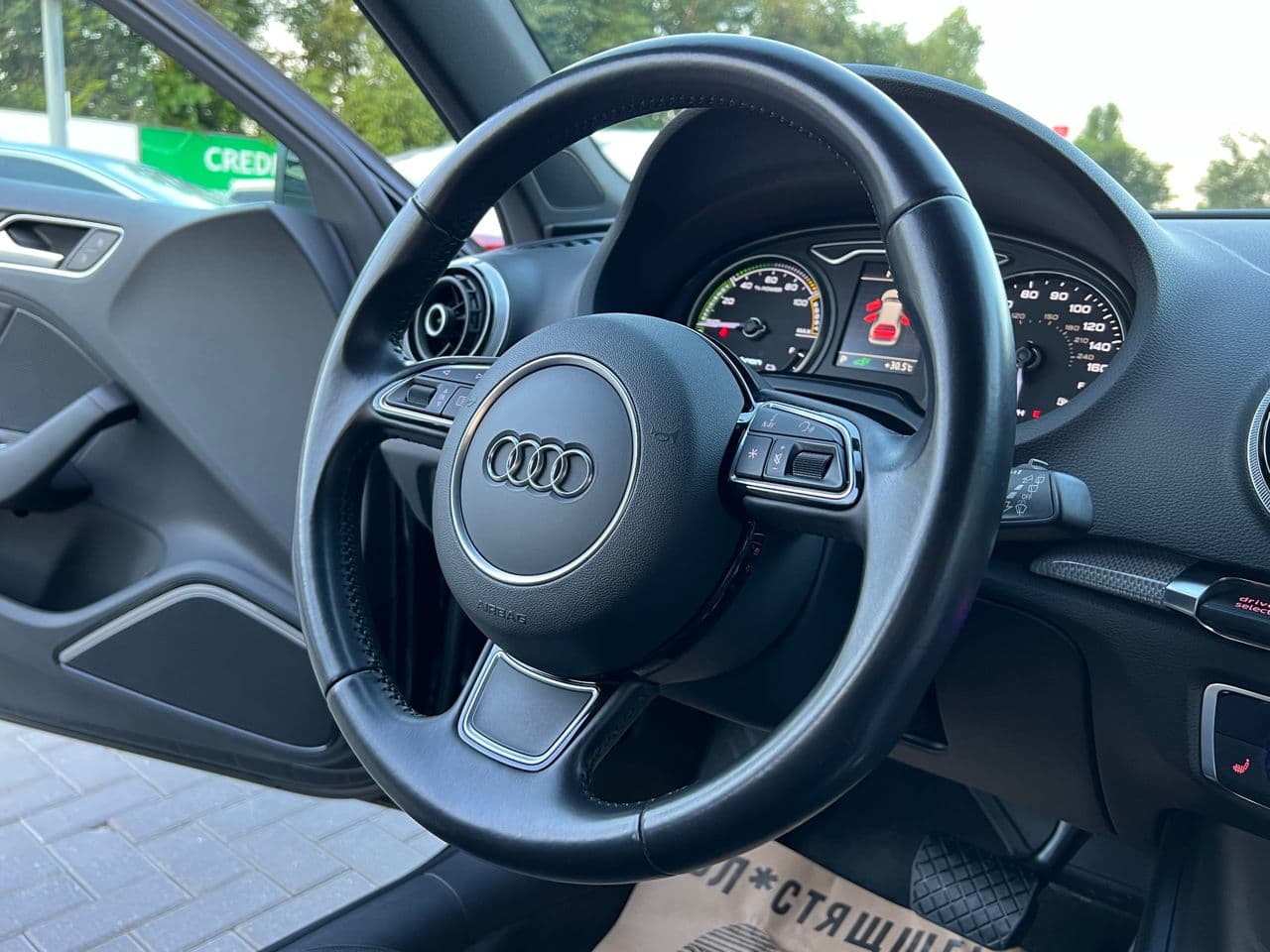 Audi A3 E-tron 2015 — Миниатюра 10