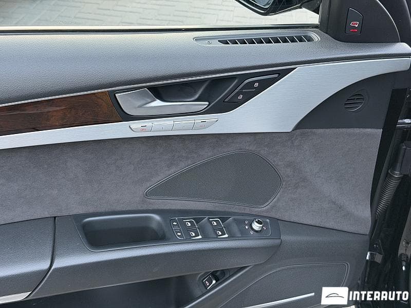 Audi A8 2016 — Миниатюра 15