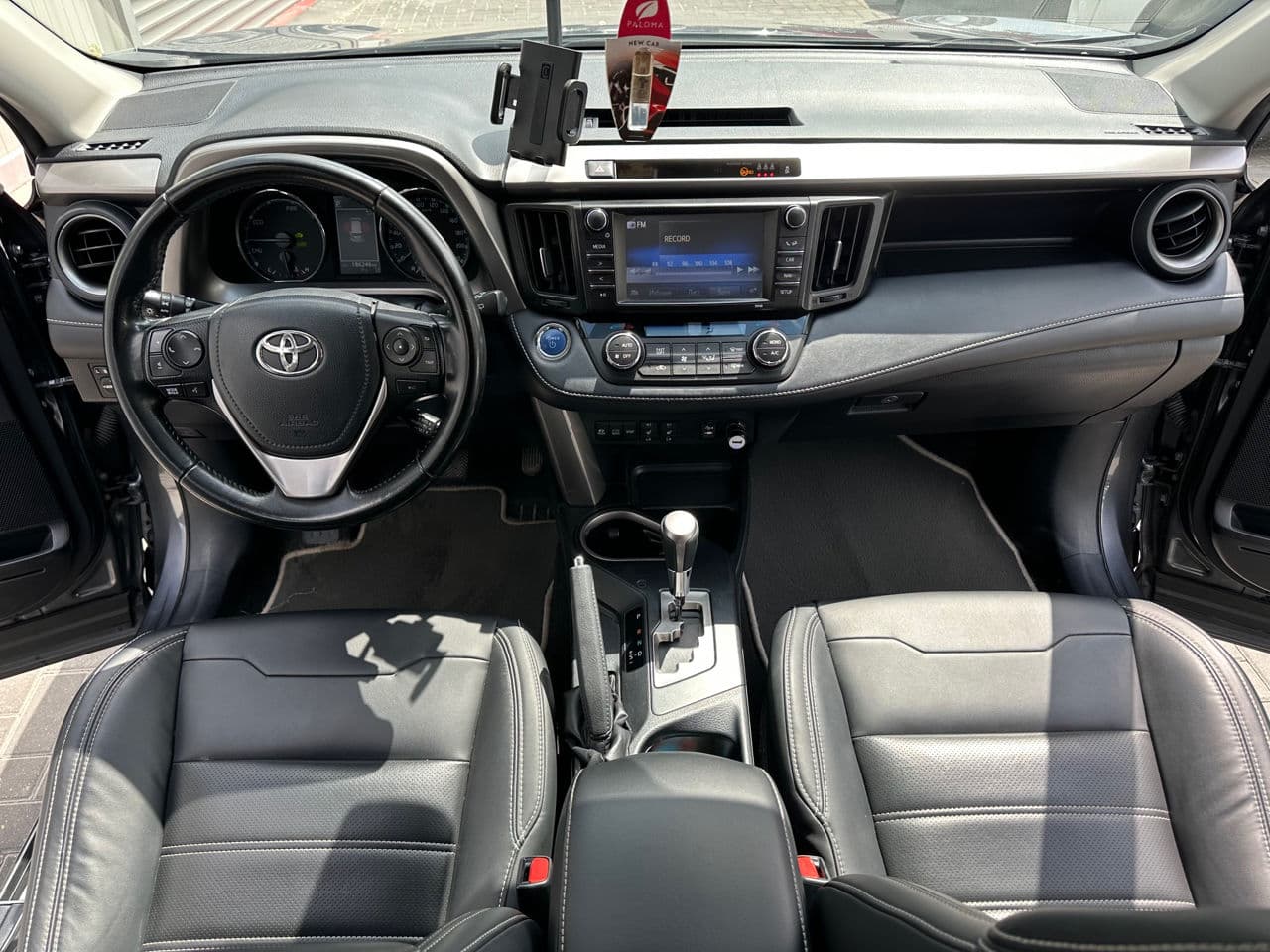 2017 Toyota Rav-4 — Miniatură 7