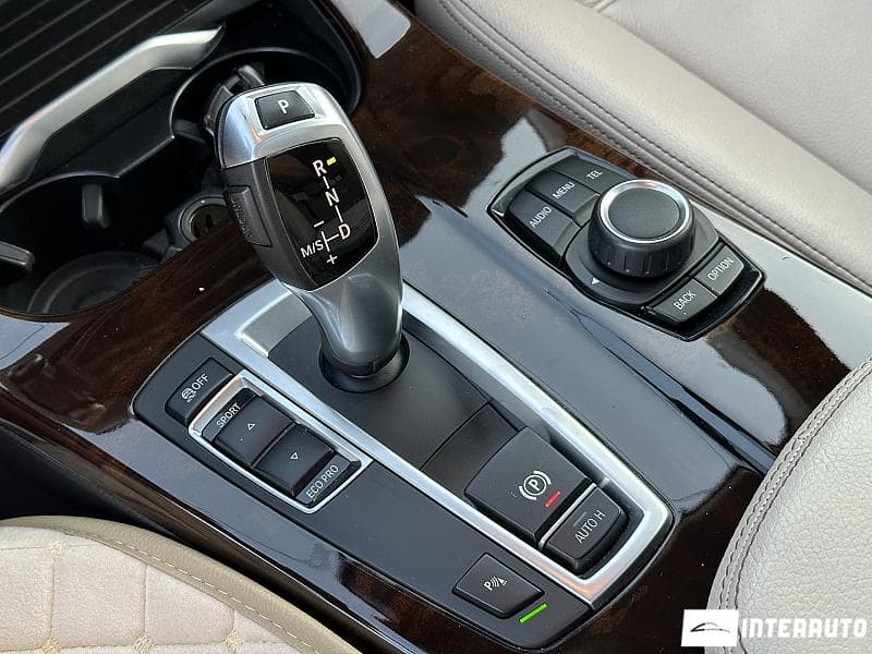 2016 BMW X3 2.8i — Miniatură 11