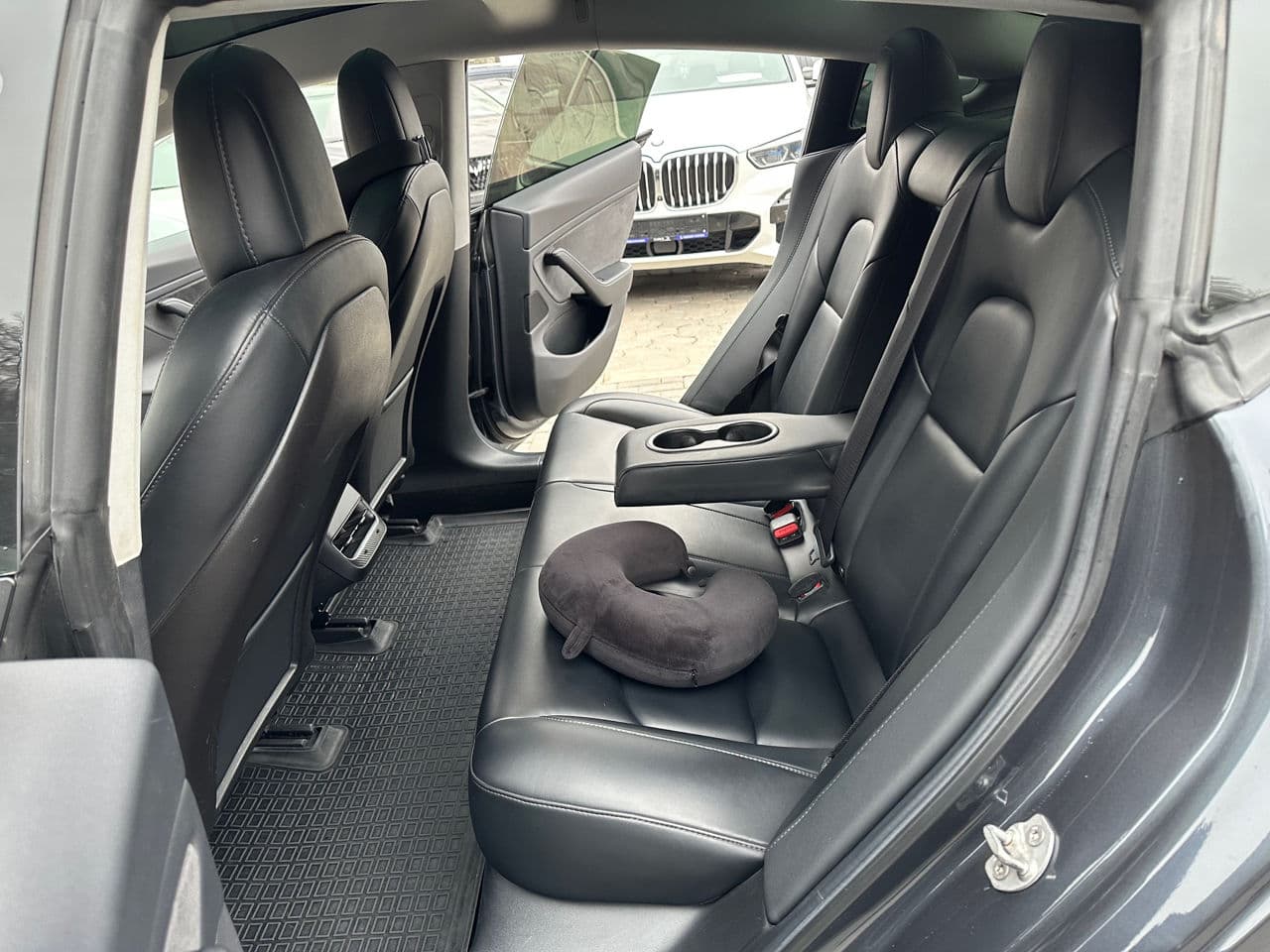 2019 Tesla Model 3 — Miniatură 6
