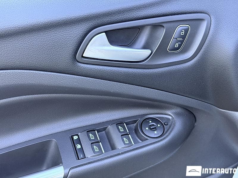 2016 Ford Kuga — Miniatură 15