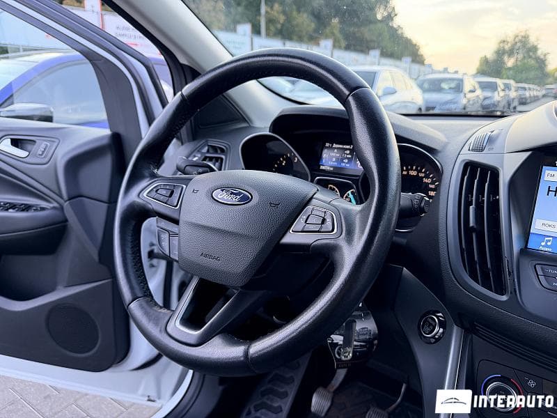 2016 Ford Kuga — Miniatură 8