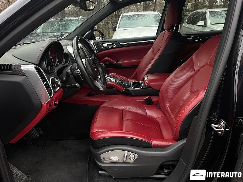 2015 Porsche Cayenne — Miniatură 6