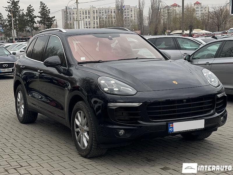 2015 Porsche Cayenne — Miniatură 3