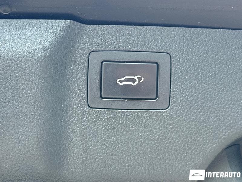2017 Hyundai Grand Santa Fe — Miniatură 21