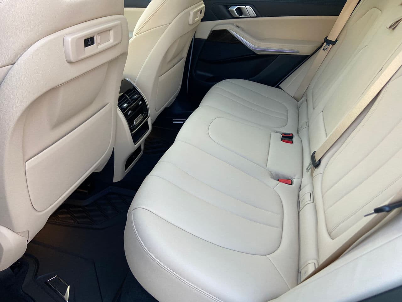 2020 BMW X5 4.0i — Miniatură 17