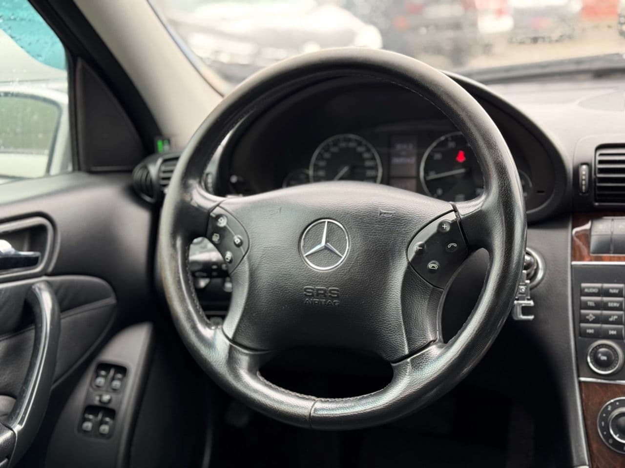 Mercedes C 180 2007 — Миниатюра 12