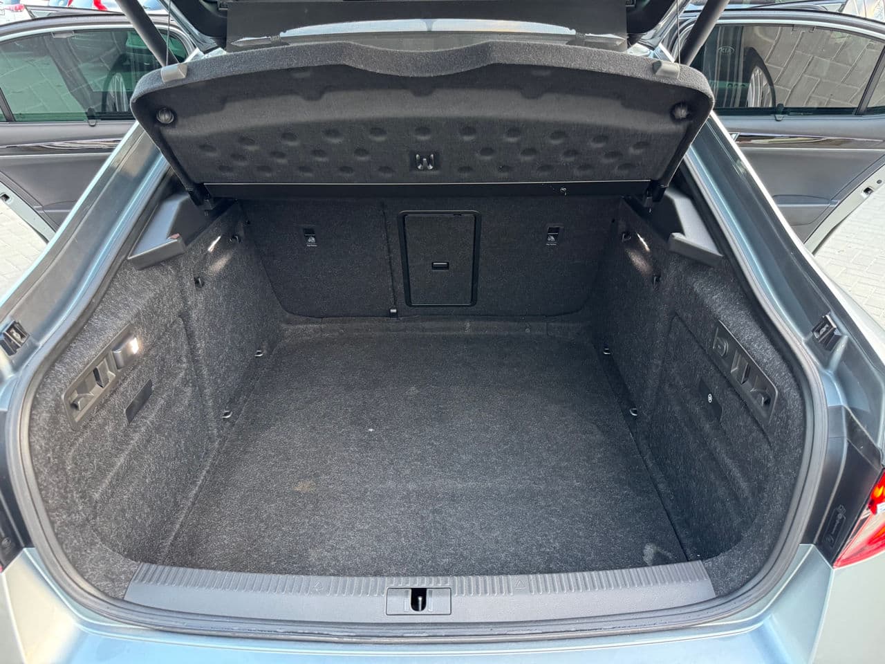 2019 Skoda Superb — Miniatură 20