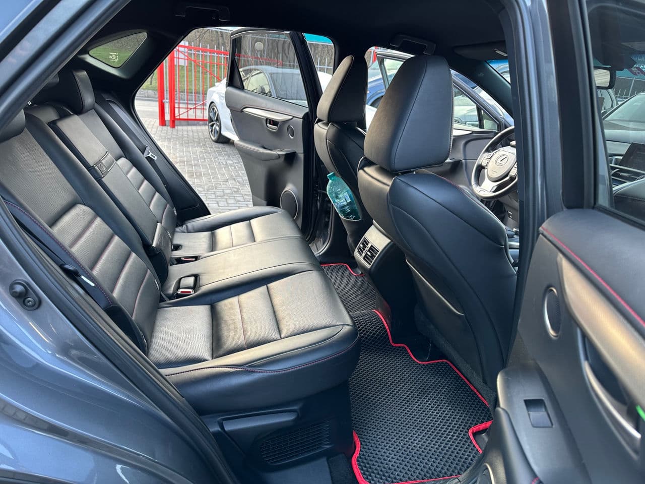 Lexus NX 300H 2015 — Миниатюра 18