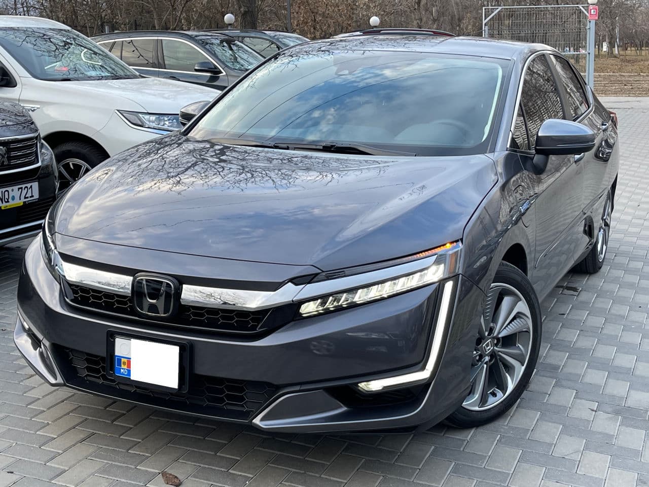 2020 Honda Clarity — Miniatură 2