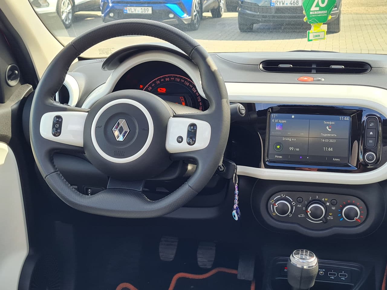2020 Renault Twingo — Miniatură 12