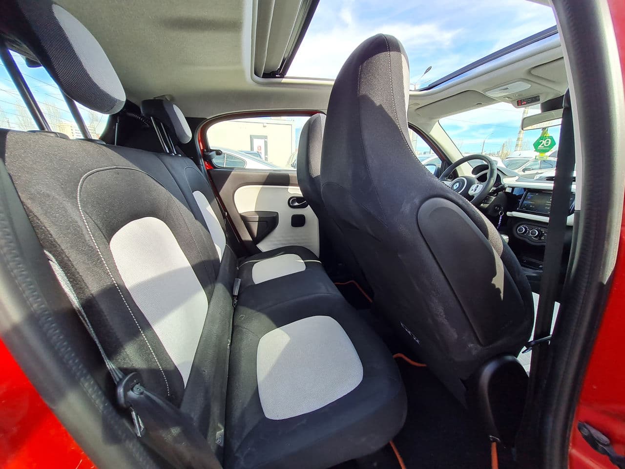 2020 Renault Twingo — Miniatură 11
