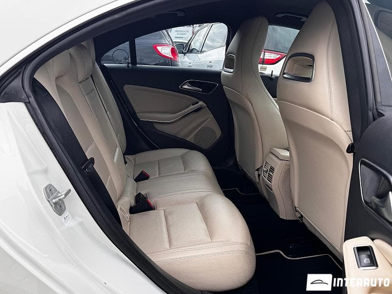 2015 Mercedes CLA 250 — Miniatură 15