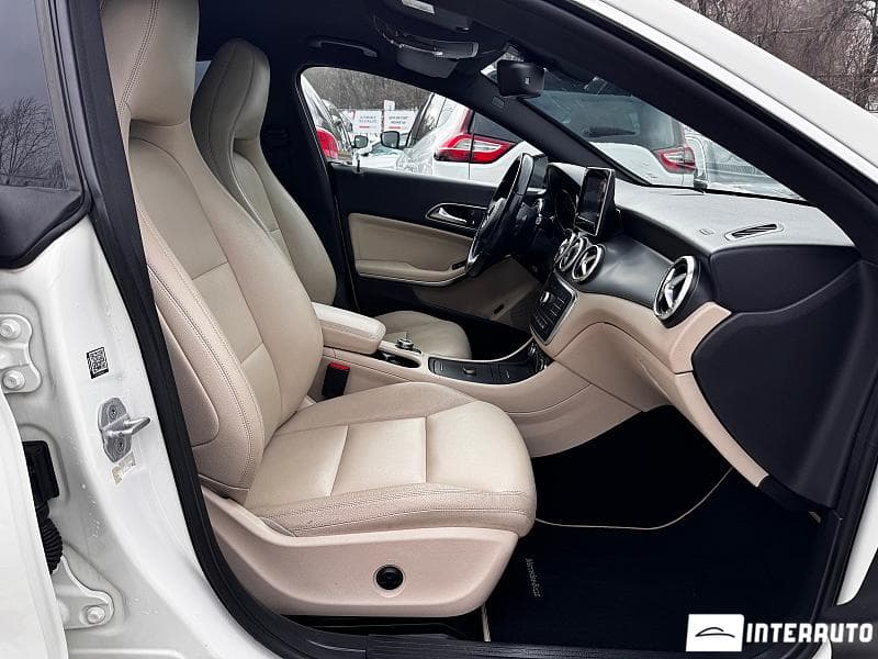 2015 Mercedes CLA 250 — Miniatură 5
