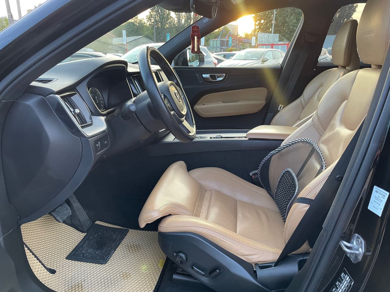2018 Volvo XC 60 — Miniatură 6