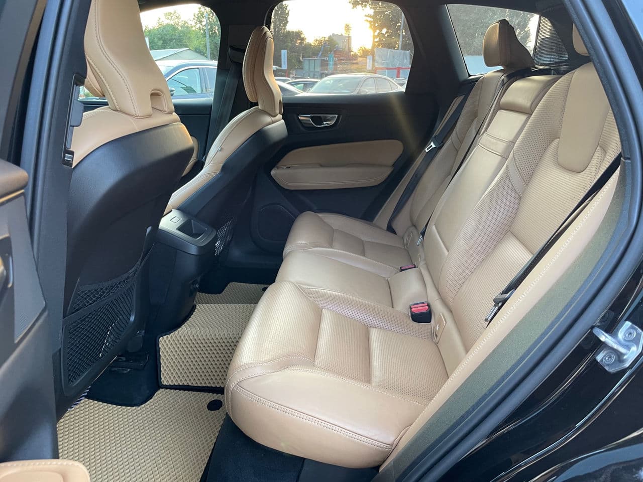 2018 Volvo XC 60 — Miniatură 18