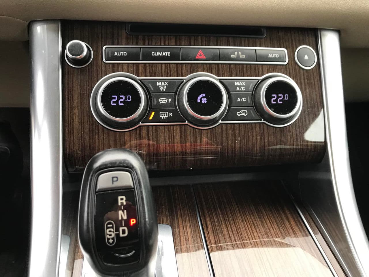 2014 Land Rover Range Rover Sport — Miniatură 19