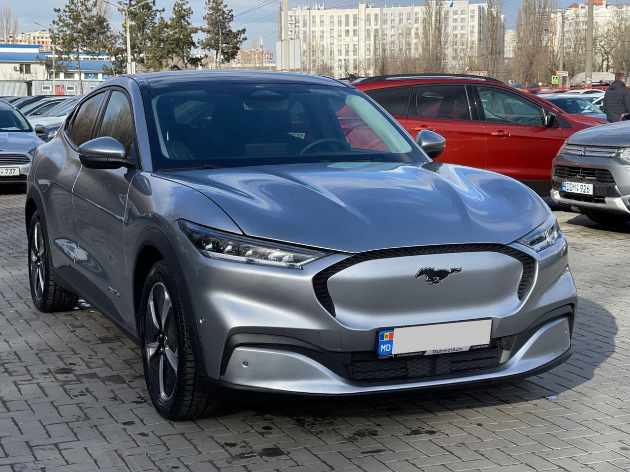 2021 Ford Mustang Mach-E — Miniatură 3
