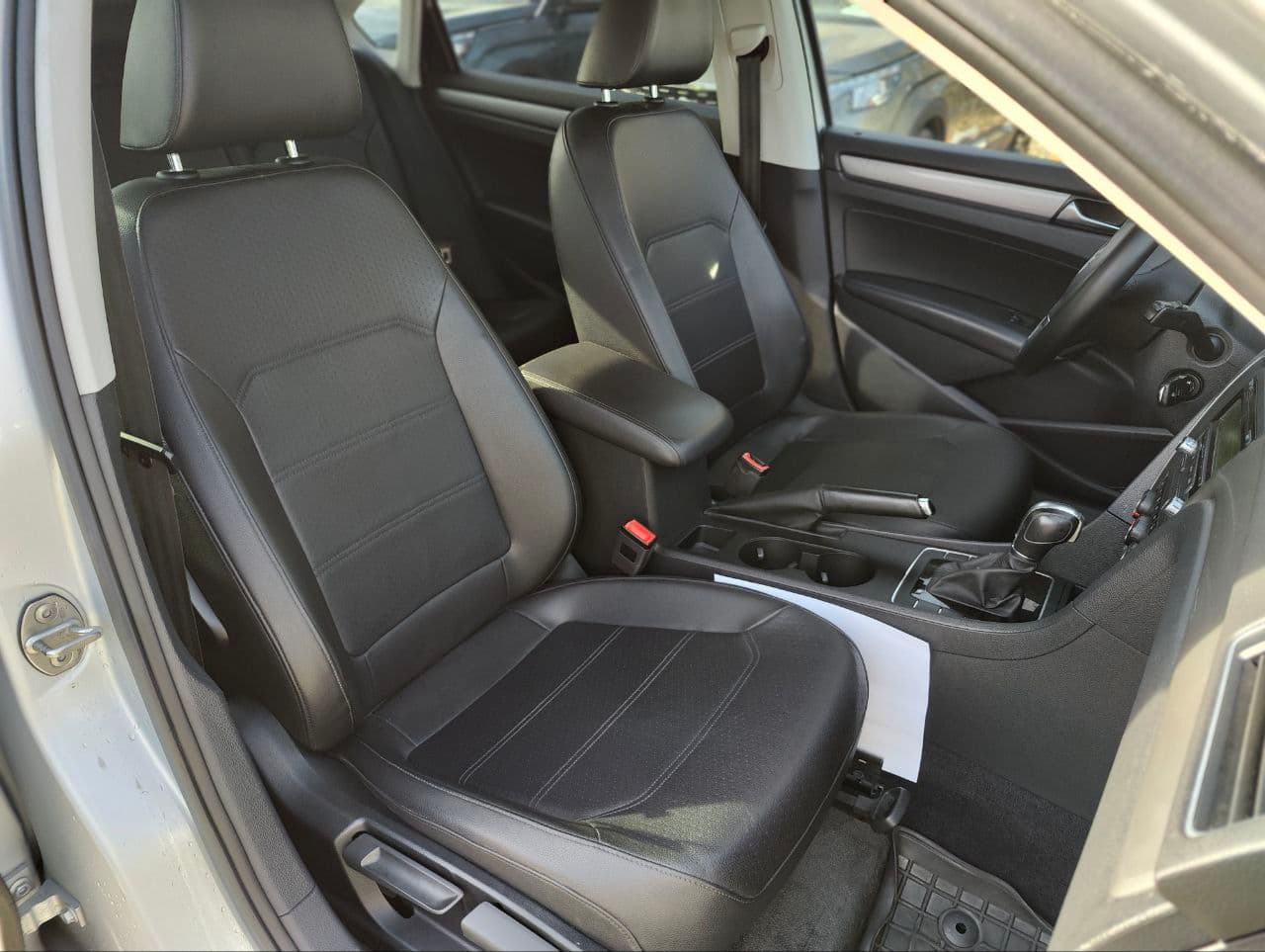 2015 Volkswagen Passat — Miniatură 7