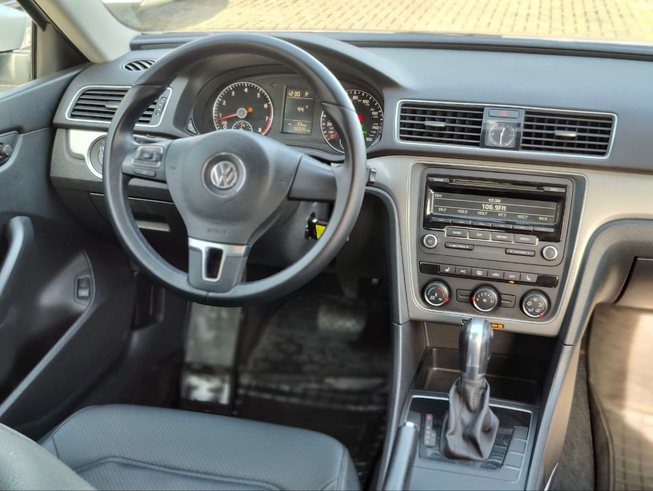 2015 Volkswagen Passat — Miniatură 10