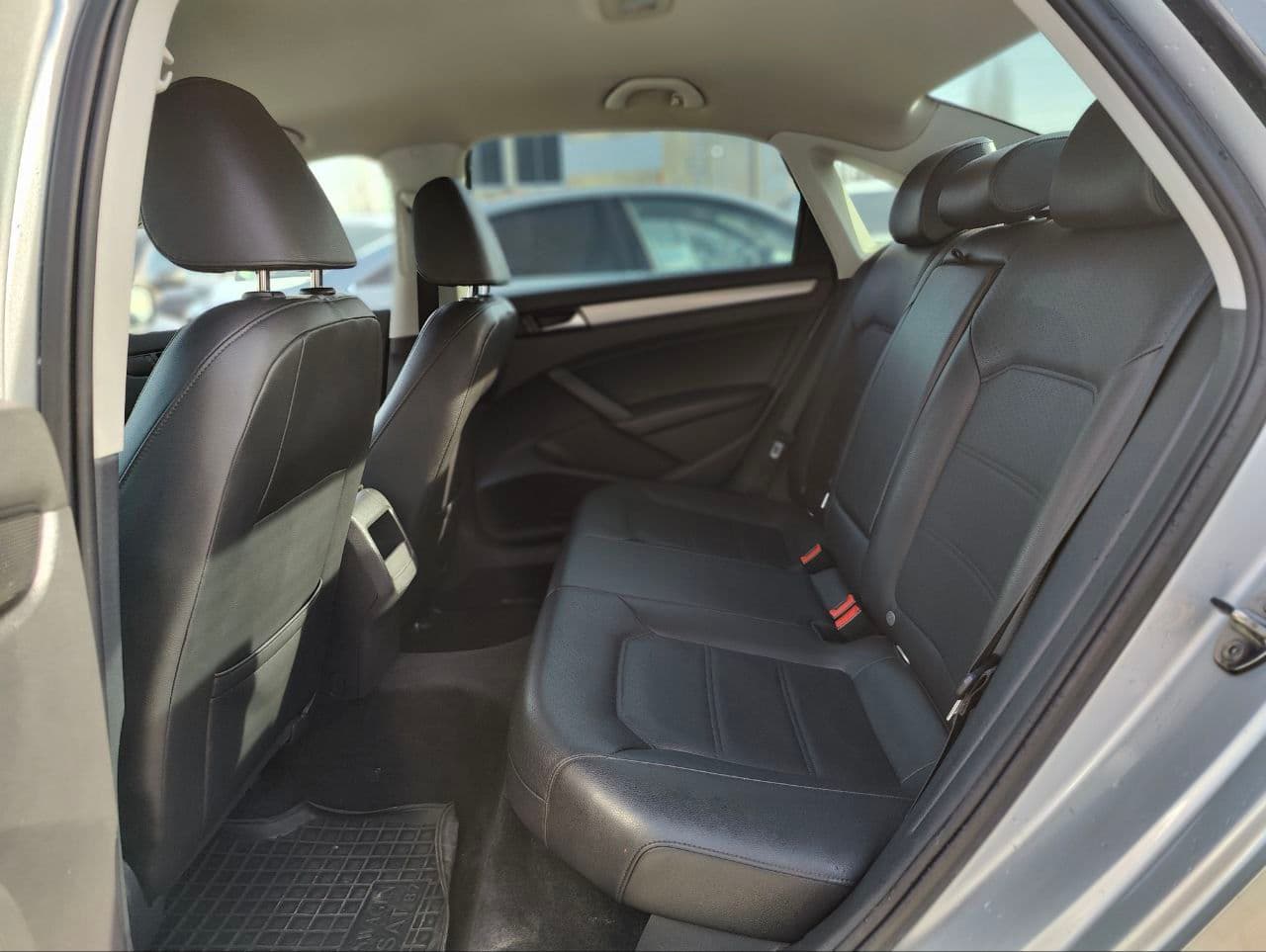 2015 Volkswagen Passat — Miniatură 9