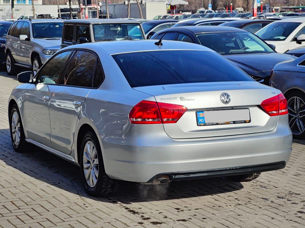 2015 Volkswagen Passat — Miniatură 4