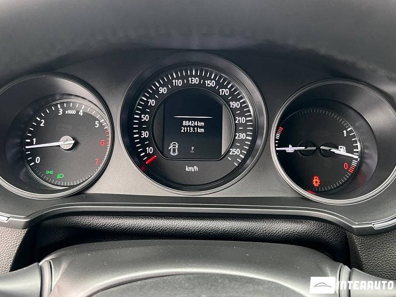 2019 Renault Megane — Miniatură 9
