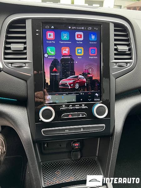 2019 Renault Megane — Miniatură 12