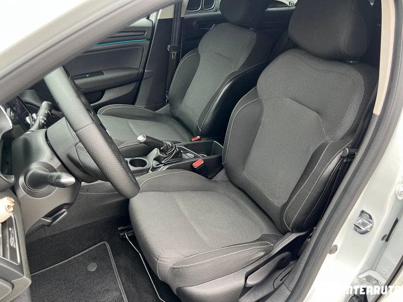 2019 Renault Megane — Miniatură 6