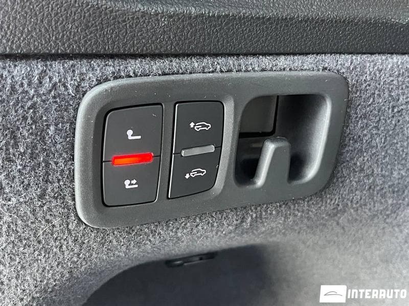 Audi Q7 2018 — Миниатюра 27