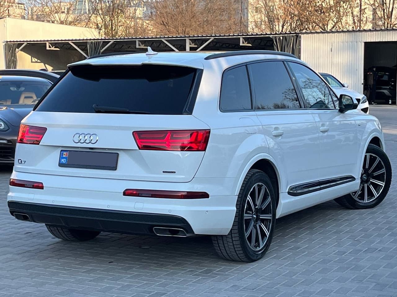Audi Q7 2018 — Миниатюра 2